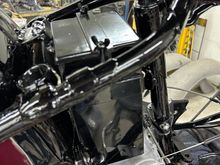Putting in the battery box 