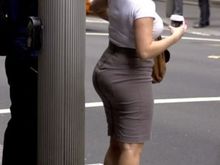 tumblr ll9vcnifYR1qija09o1 400