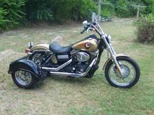 Moms Street Bob