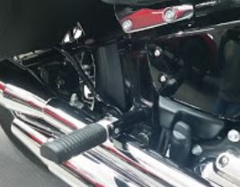 2018 softail passenger pegs