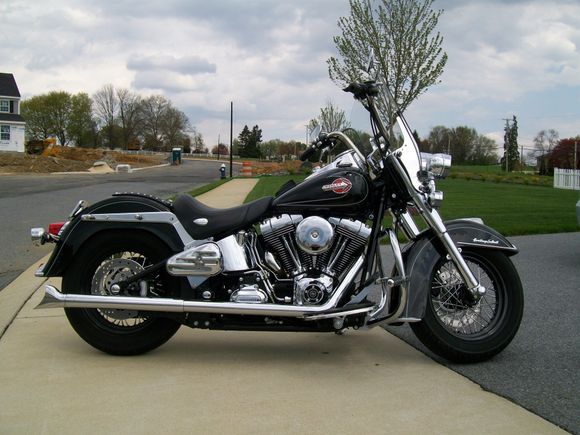 Added black rimmed wheels