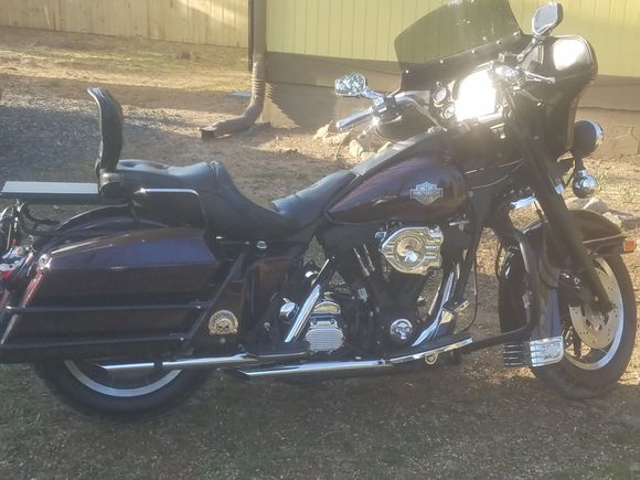 That's mine lowered 2 1/2"