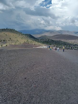 1/2 mile walk to a 360 deg overlook