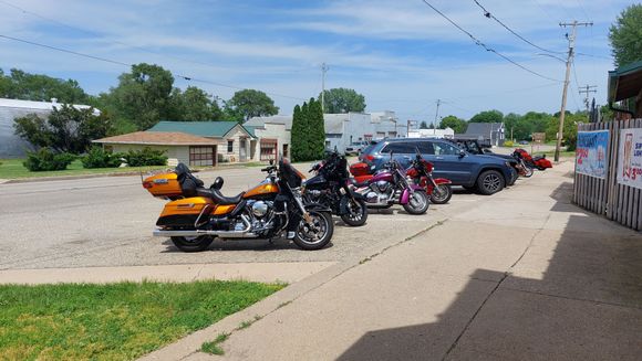 Late lunch in Sheffield. Illinois. 