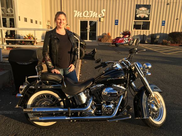 After not finding anything “wrong” my wife decided it was time to get something different. She chose this ‘17 Softtail Deluxe. Thanks all for helping. 