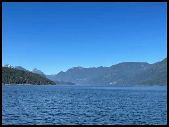 … A beautiful calm crossing, striking blues everywhere