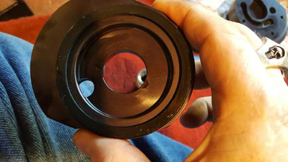 Oiling the offset gasket