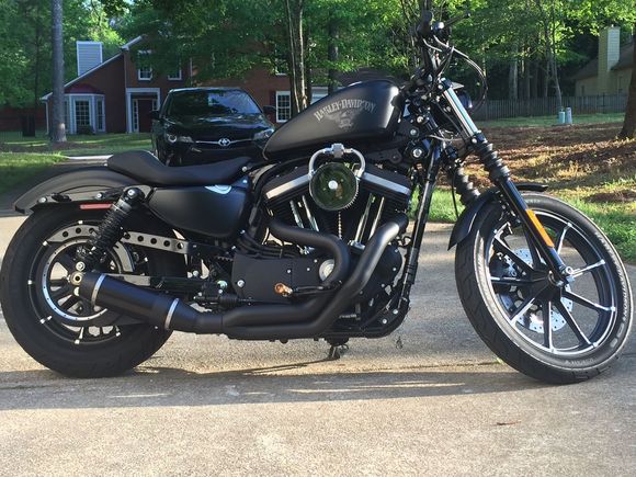 2016 Iron 883, D&D Bobcat 2:1's, DK Customs 587 Air Cleaner.