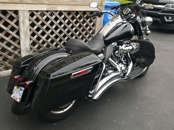 Street glide rear fender on flhp.