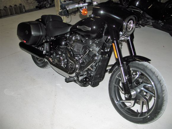 107 upgraded with Screaming Eagle Stage IV kit. WOOF.