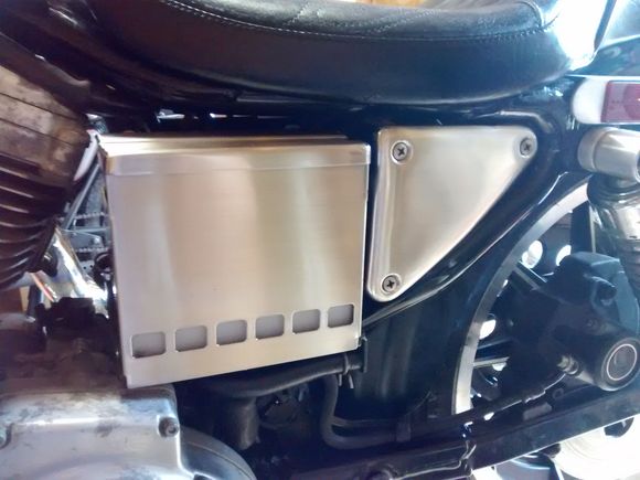 A low-dollar redo of the battery and fuse covers.