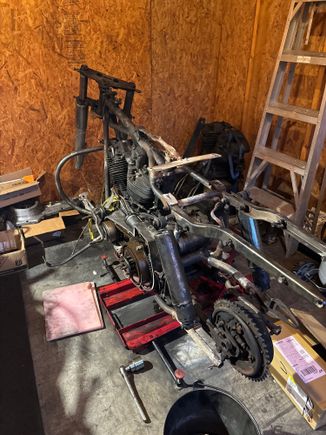 Cleaned all the drippings, turns over with compression and pumps oil out. 