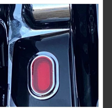 
Bike also has light strips on the saddlebags… all of this was already on it when I bought it used 2-1/2 years ago. Something else I noticed is when I tried everything out after I thought I had it fixed was that the right bag light/strip wasn’t blinking sequentially, all the leds were lighting up together, whereas the left side was working sequentially (lights were coming on in a sequence). So that is a whole other issue, but I was disgusted by the time I got to that point the other day