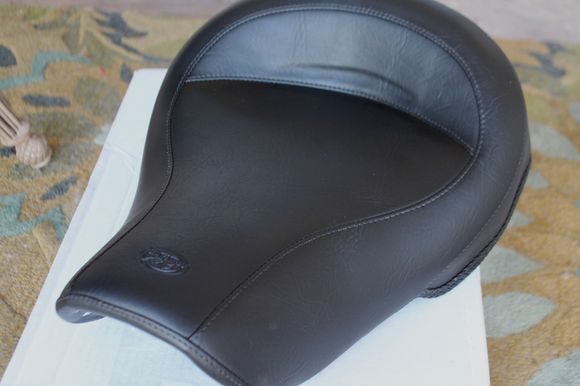 Mustang Vintage Solo Seat