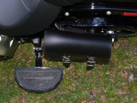 Solo Bag with Passenger floor boards http://www.sideroadcycles.com/ImportedMotorcycles/Leatherworks/312_Chopper_Bag.html