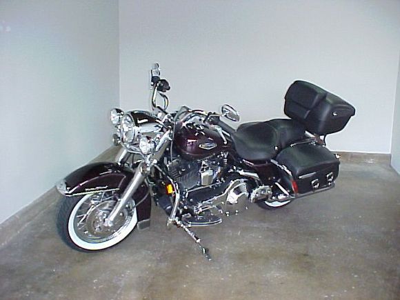 "06 ROAD KING,,,R.I.P.