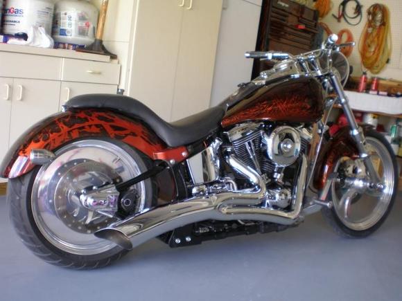 new pipes big radius 2 into 1 , new conrtols also , but can't really se em