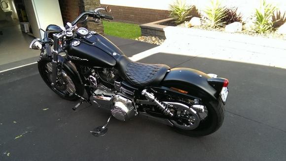 Harley dyna streetbob 3