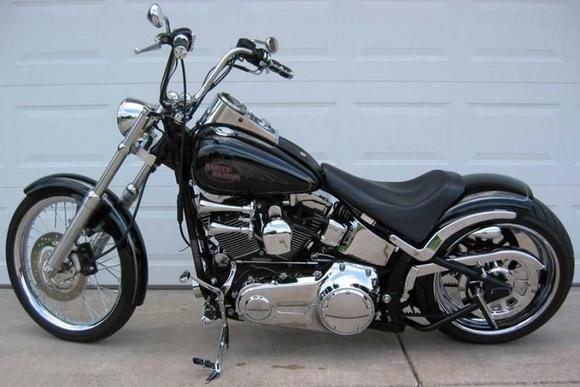 Left side shot, showing off the air horns.