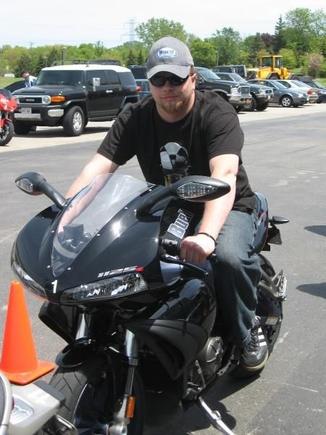 Mike's new Buell...I think he's the fatest dude