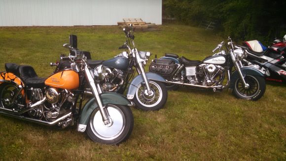 Our 3x Shovels...made some sweet music riding up there to the show.  Some backroads in the country with lots of hills.