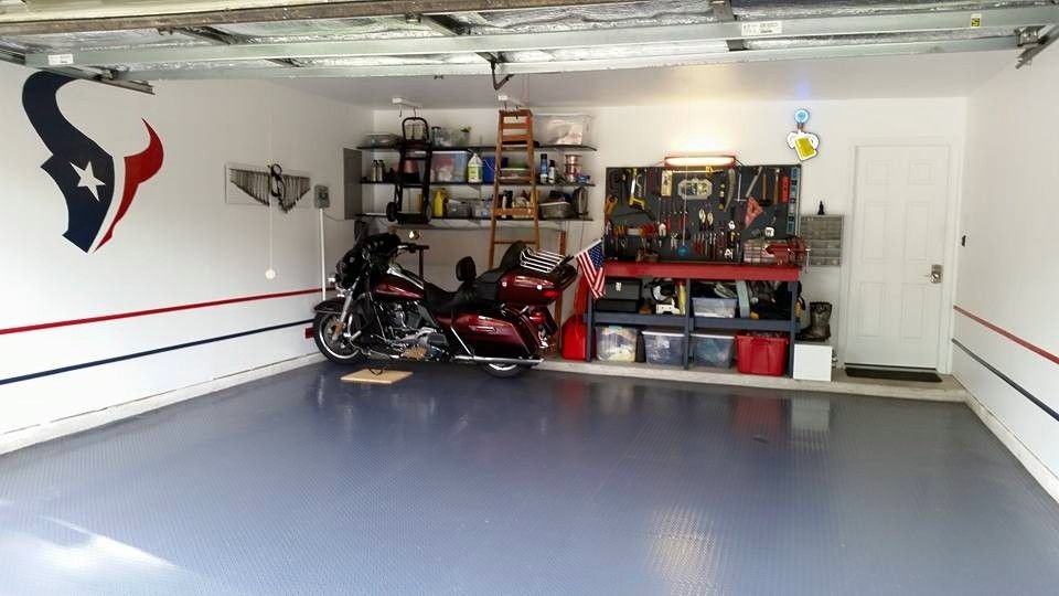 Show off your.... Garages?? - Page 4 - Harley Davidson Forums