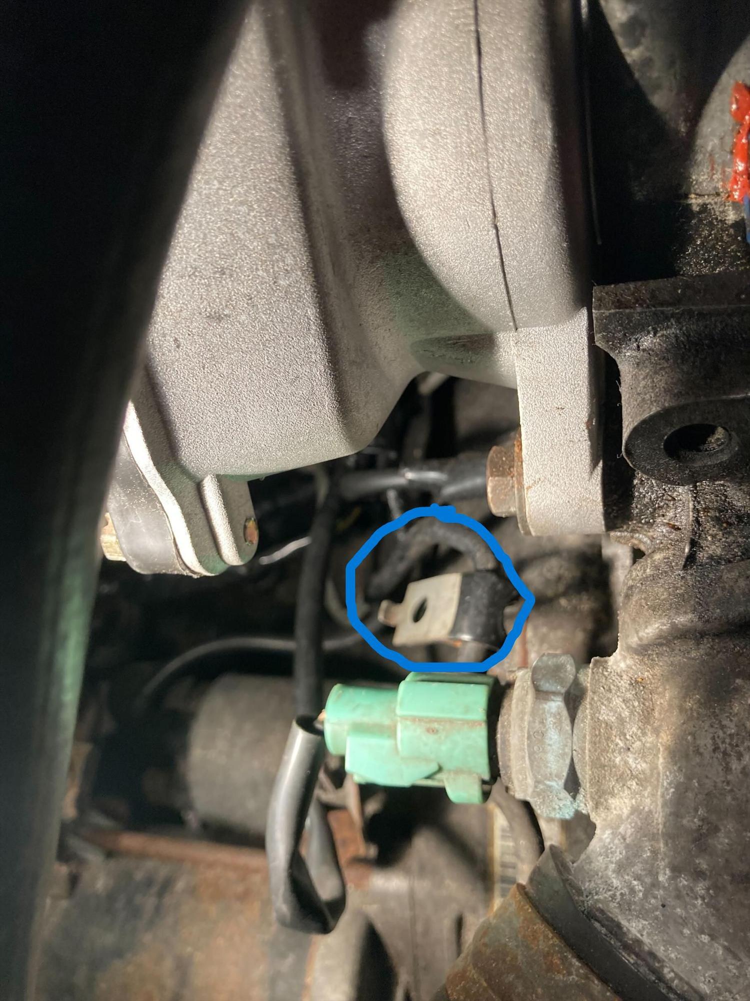 Stay for hydraulic line to clutch slave cylinder