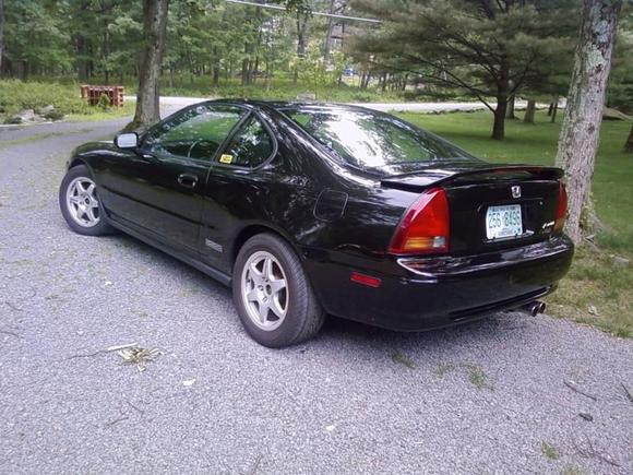 full leather interior no rust working a/c stock center sub in between the back seats. great car and fast.