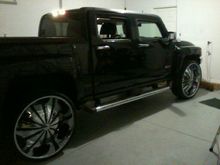 Hummer H3t on 28"