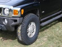 tire fills the wheel well pretty good