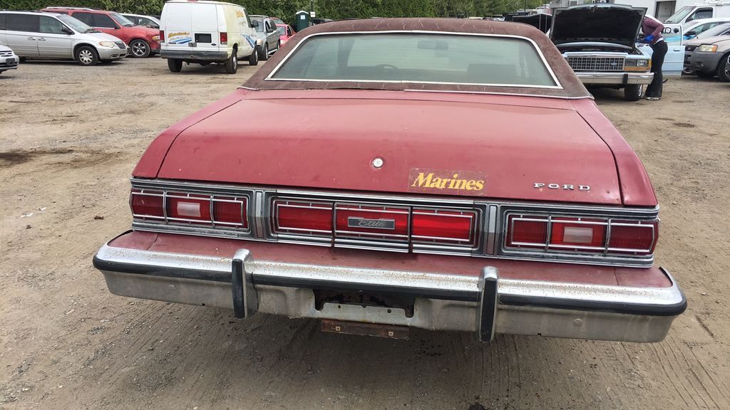 1976 Ford Elite - 1976 ford grand t elite - Used - VIN 6G21H186580 - 13,825 Miles - 8 cyl - Automatic - Coupe - Red - Temple Hills, MD 20784, United States