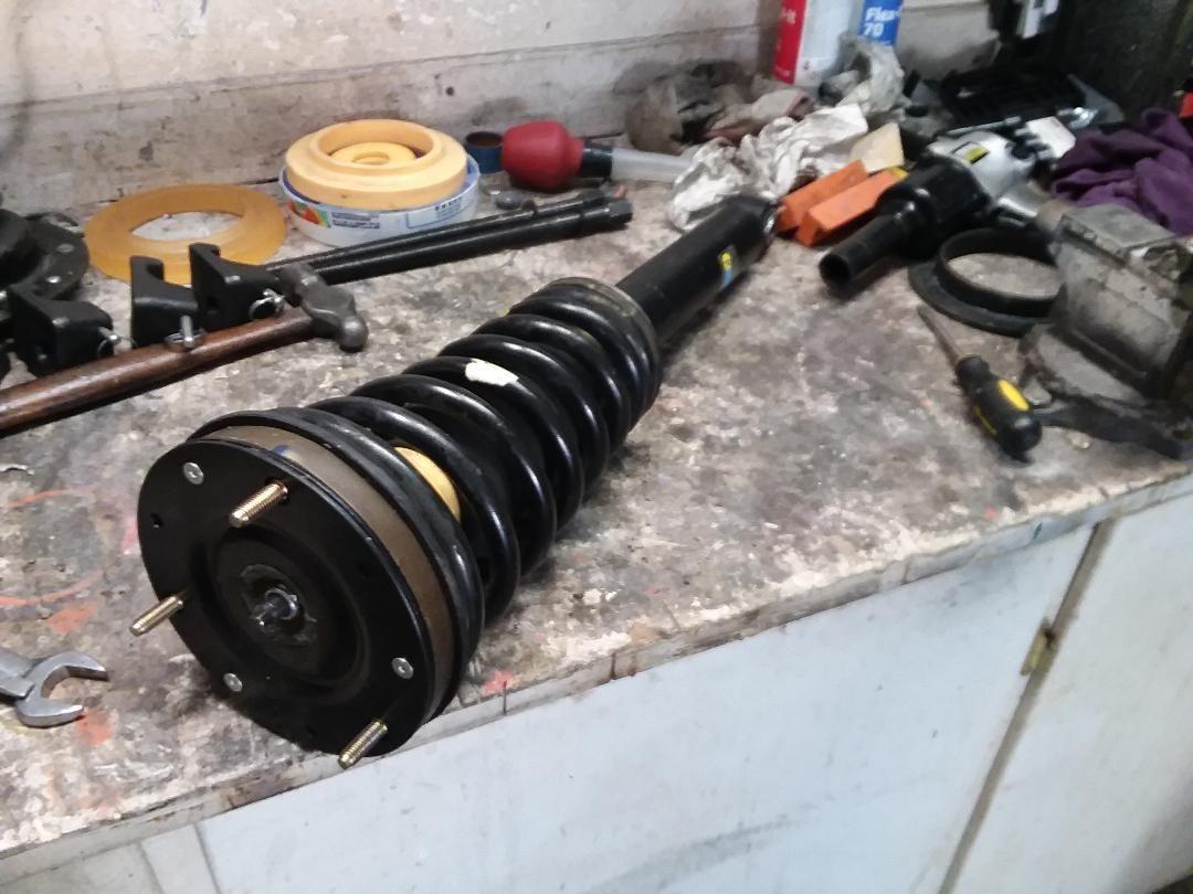 Steering/Suspension - Front shock mount buffers - New - 1996 to 2006 Jaguar XK8 - 1996 to 2006 Jaguar XKR - Murrieta, CA 92563, United States