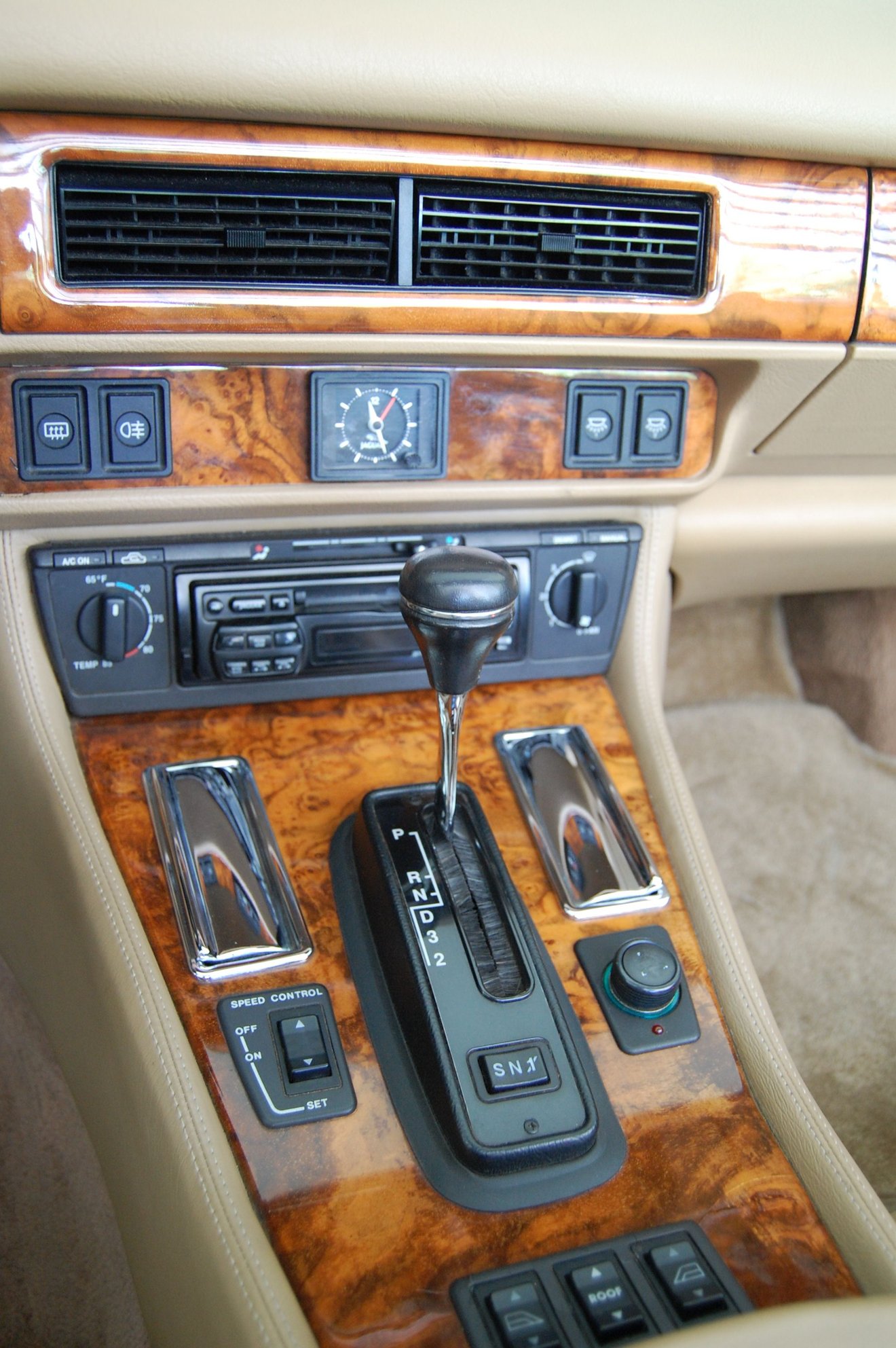 1995 Jaguar XJS - 1995 Jaguar XJS 2+2 6 cyl convertible for sale - Used - VIN SAJNX2747SC197788 - 6 cyl - 2WD - Automatic - Convertible - Black - Hot Springs Village, AR 71909, United States