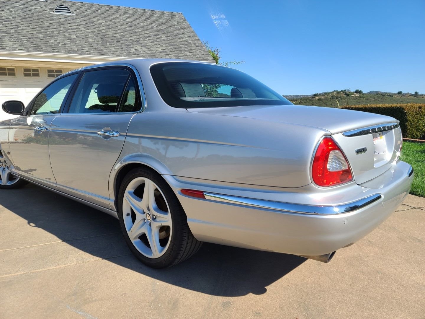 2006 Jaguar Super V8 - 2006 Jaguar Supercharged (Super V8) - Used - VIN SAJWA82C26TG49890 - 73,100 Miles - 8 cyl - 2WD - Automatic - Sedan - Silver - Valley Center, CA 92027, United States