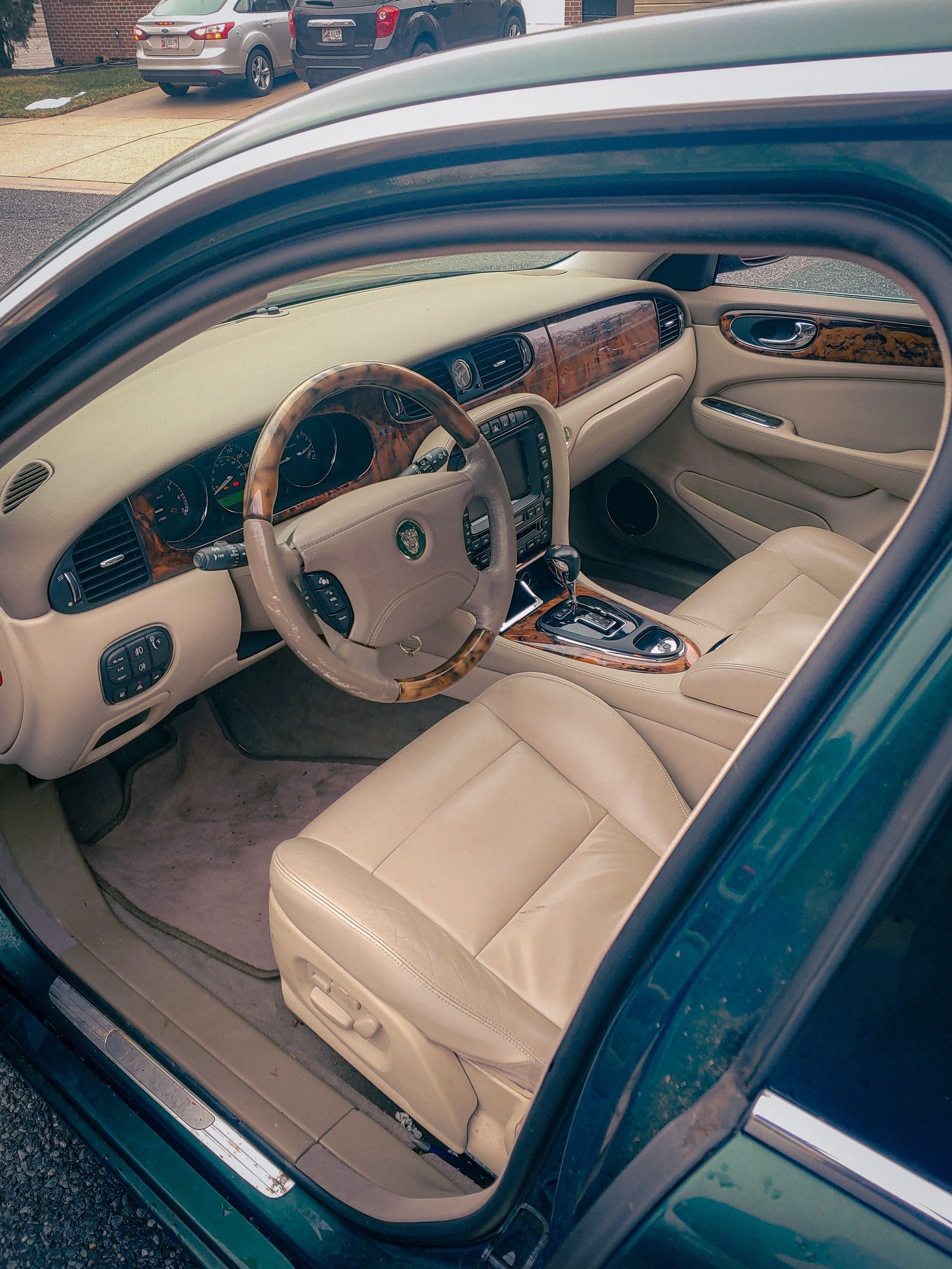 2004 Jaguar XJR - 2004 Jaguar XJR - Used - VIN SAJWA73B84TG31133 - 125,401 Miles - 8 cyl - 2WD - Automatic - Sedan - Other - Riverdale, MD 20737, United States