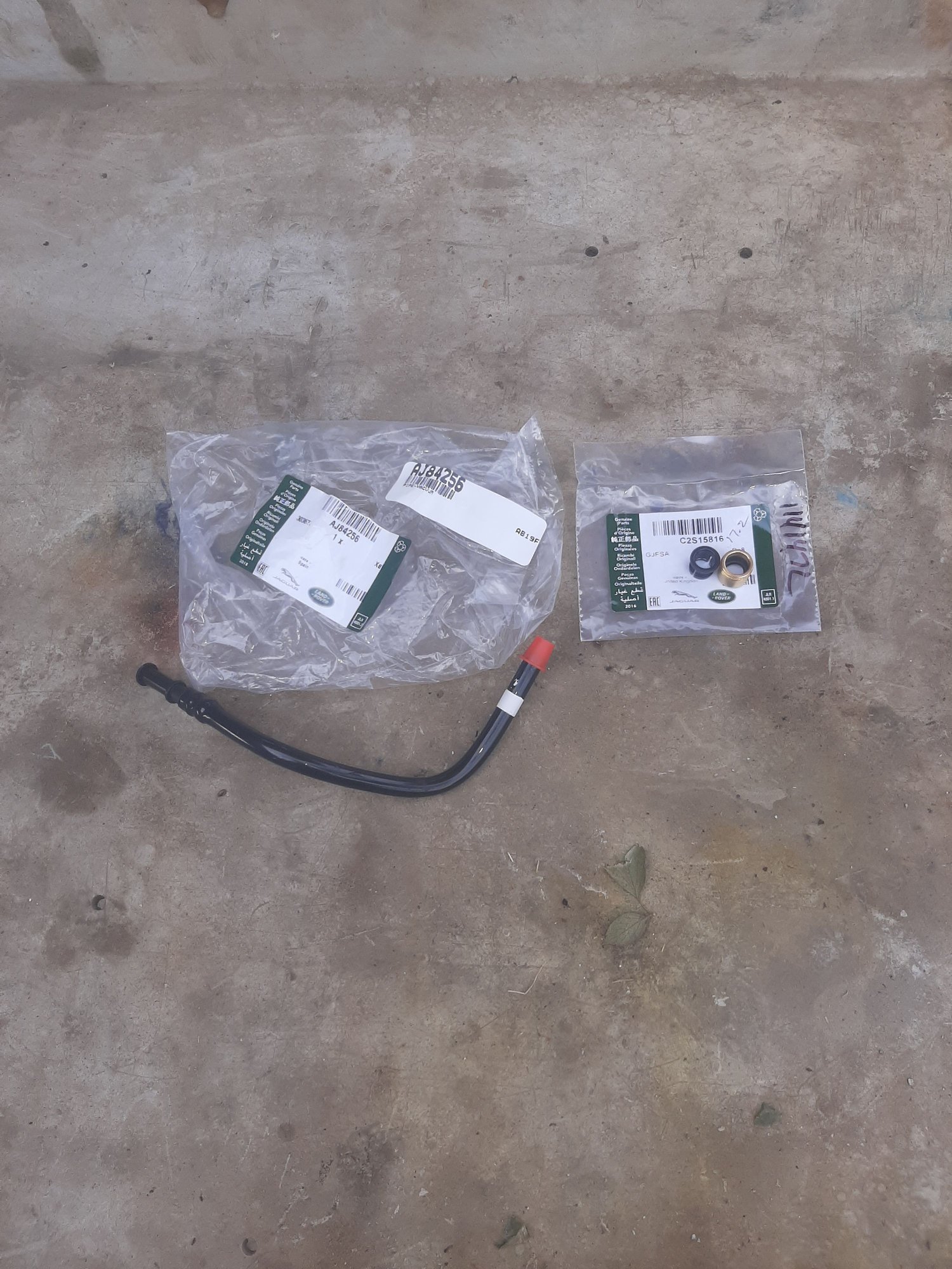 Brakes - Brake booster bushing and hose - New - 2003 to 2008 Jaguar S-Type - Tulare, CA 93274, United States