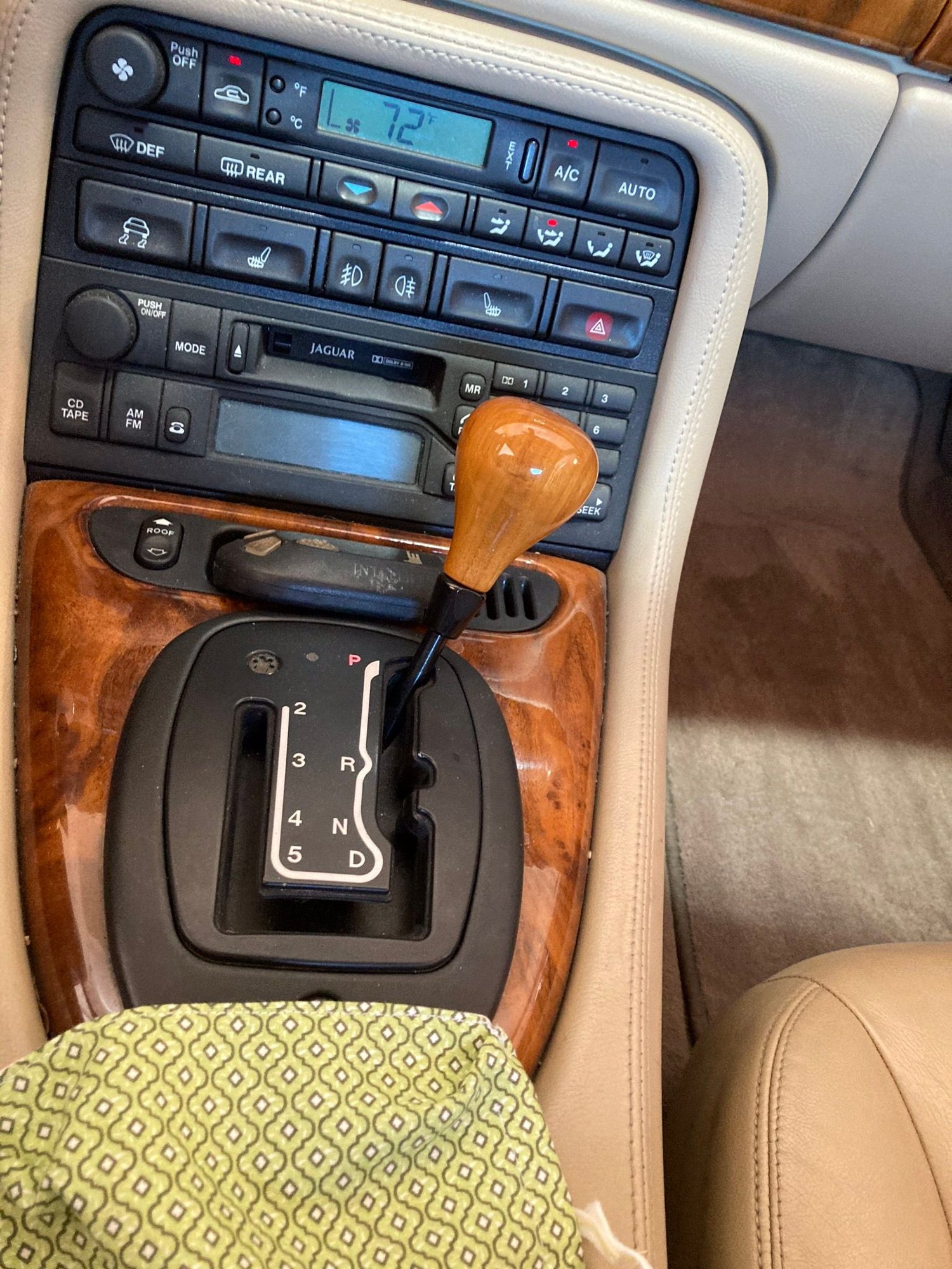 2003 Jaguar XK8 - Low mileage AZ convertible 2003 - Used - VIN SAJDA42C732A34382 - 57,600 Miles - 8 cyl - 2WD - Automatic - Tucson, AZ 85742, United States