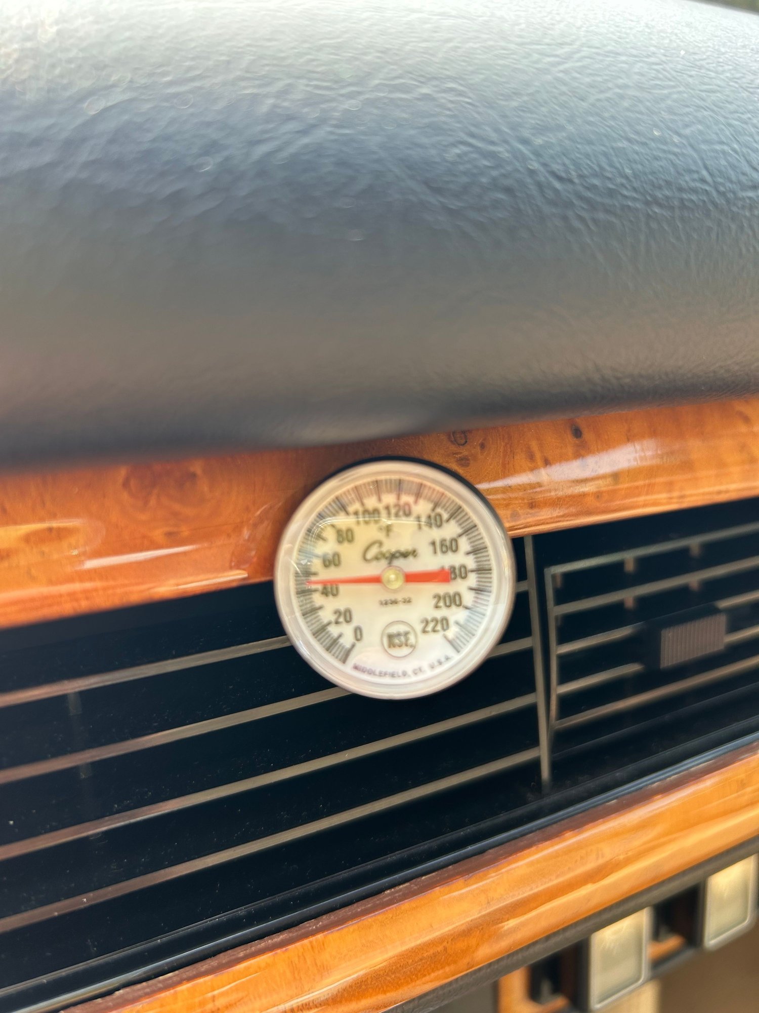 1991 Jaguar XJS - 1991 Jaguar XJS - Used - VIN SAJTW5842MC177301 - 88,500 Miles - 12 cyl - 2WD - Automatic - Coupe - Gold - Warrington, PA 18976, United States