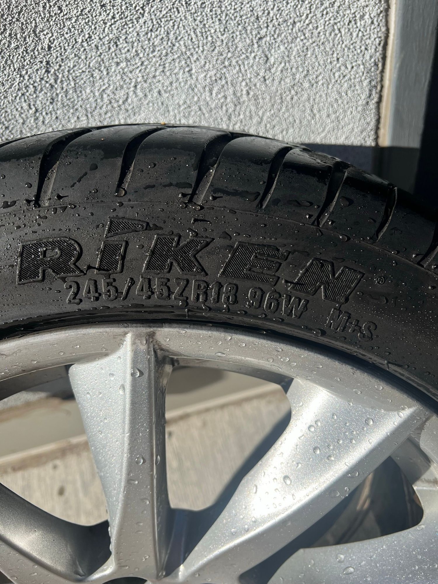 Wheels and Tires/Axles - 18 Inch Factory F-Type Wheels and Tires - Used - All Years Jaguar F-Type - Denver, CO 80204, United States