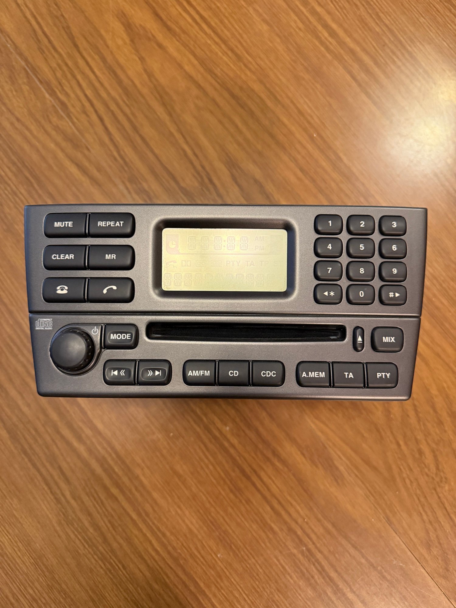 Audio Video/Electronics - Jaguar X-Type head unit radio receiver with CD player 4X43-18B876-AC - Used - 2004 Jaguar X-Type - Ann Arbor, MI 48108, United States