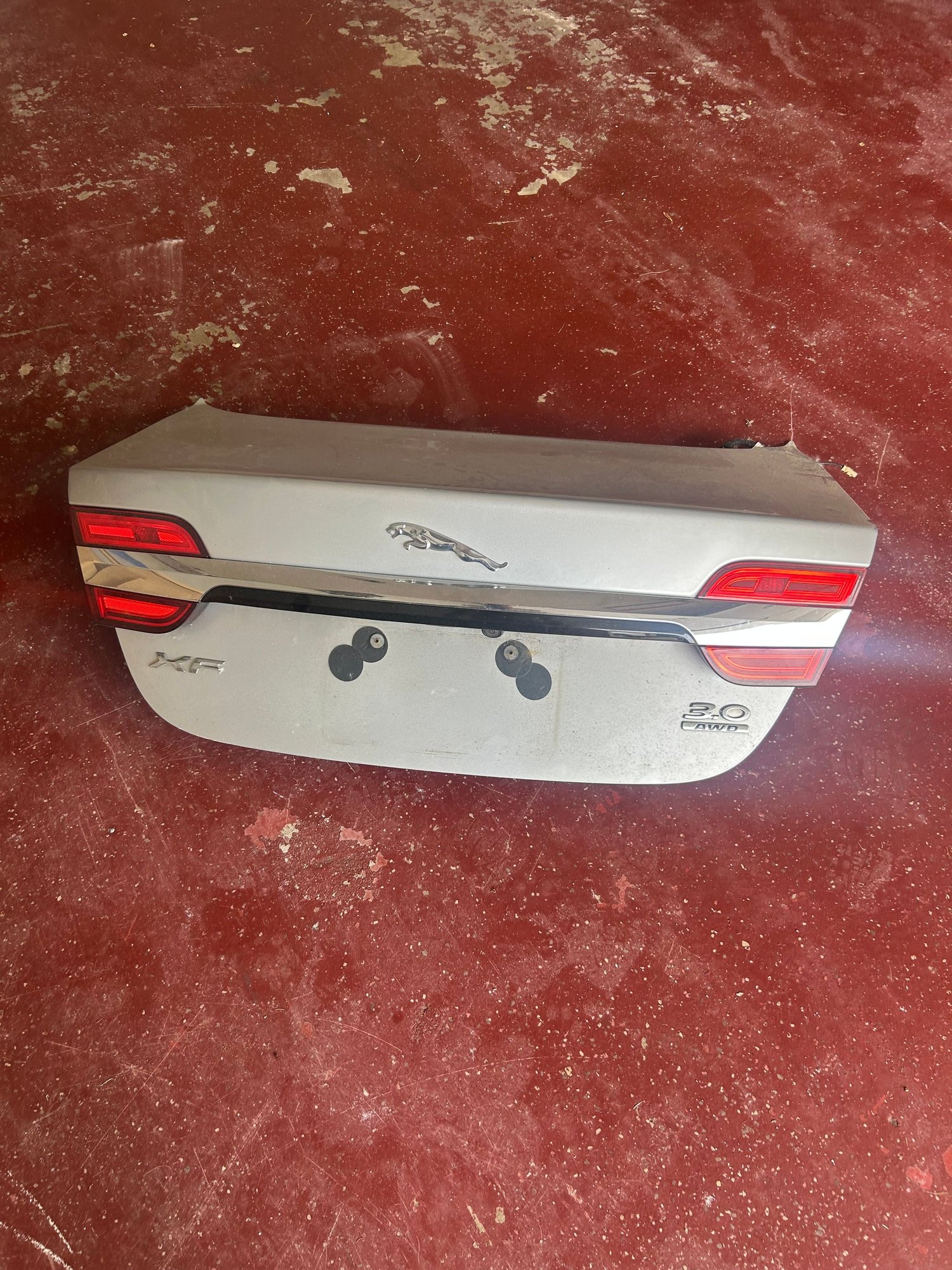 Exterior Body Parts - 2013 xf3.0 awd - Used - 2010 to 2013 Jaguar XF - Elk River, MN 55330, United States