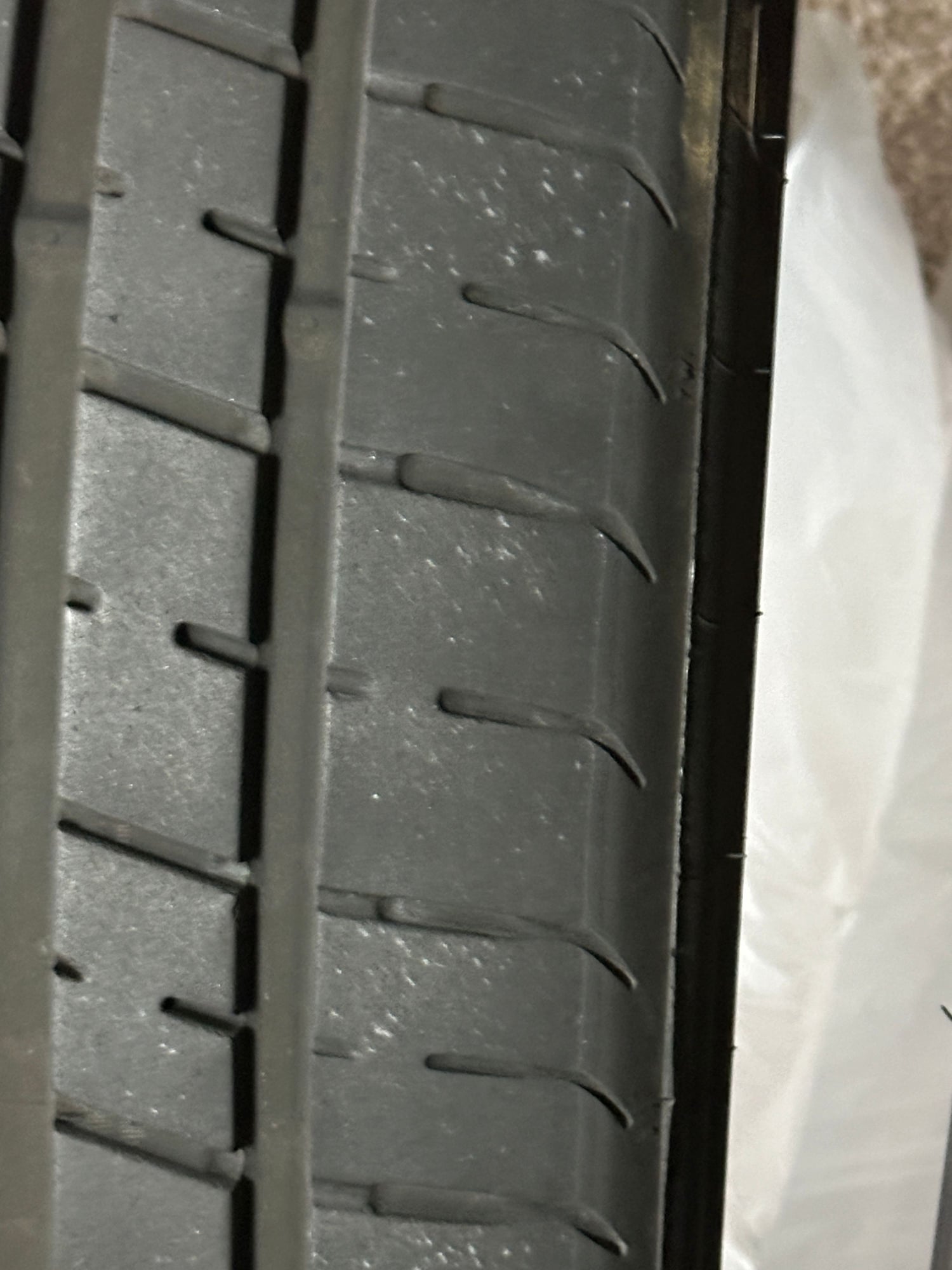 Wheels and Tires/Axles - Full Set Pirelli Tires for F-Type 255/35/20 & 295/30/20 - Used - All Years Jaguar F-Type - Saint Johns, FL 32259, United States