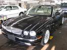 Garage - 2006 XJ8