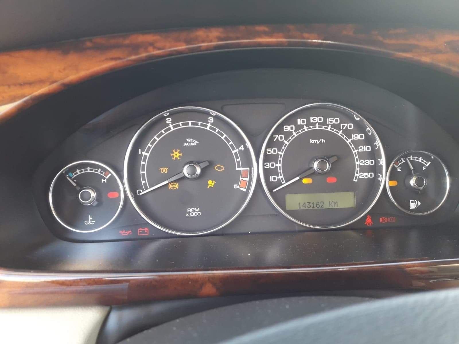 2009 Jaguar Vanden Plas - Jaguar xtype 2.2D executive 145HP - Used - VIN Sajac52m21xc08306 - 88,865 Miles - 6 cyl - 2WD - Automatic - Sedan - Other - Torrevieja, Spain