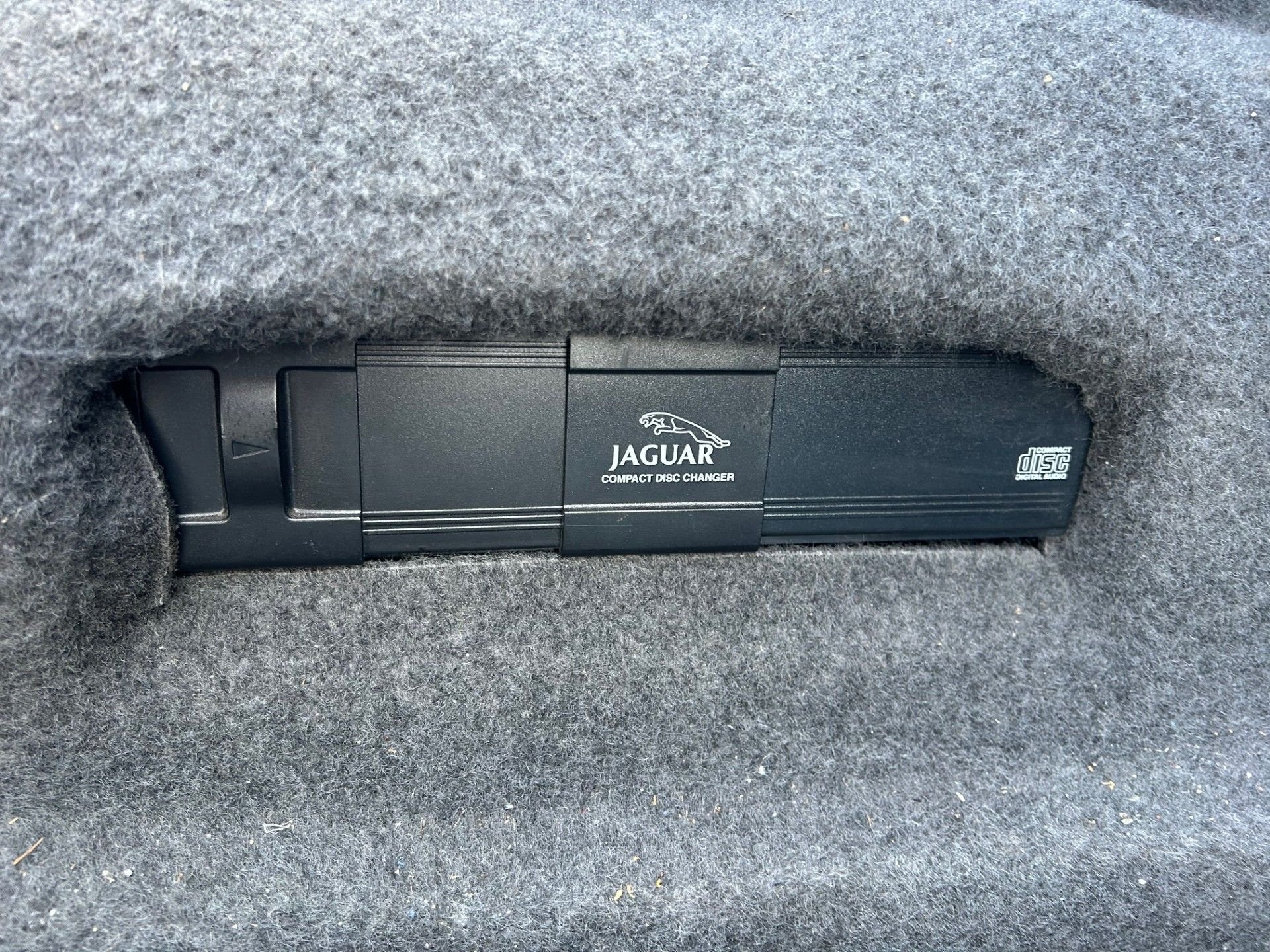 2000 Jaguar XJ8 - Amazing 2000 Jaguar XJ8 L Sport Silver Sedan w/ 111K Miles pure So. California Car - Used - VIN SAJDA23C4YLF06834 - 111,000 Miles - 8 cyl - 2WD - Automatic - Sedan - Silver - Redondo Beach, CA 90277, United States