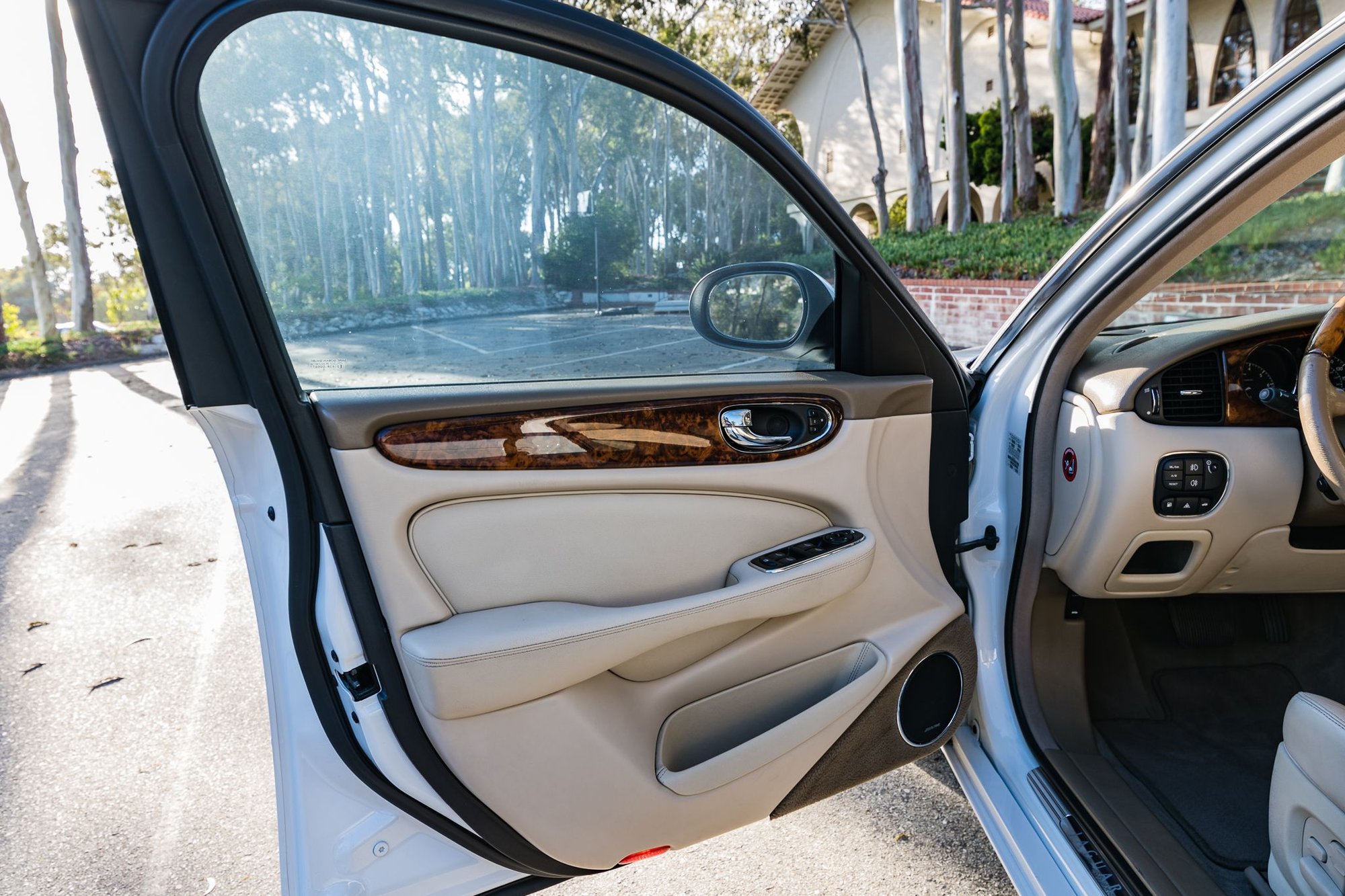 2004 Jaguar XJR - 2004 Jaguar XJR with Significant Recent Maintenance - Used - Redondo Beach, CA 90278, United States