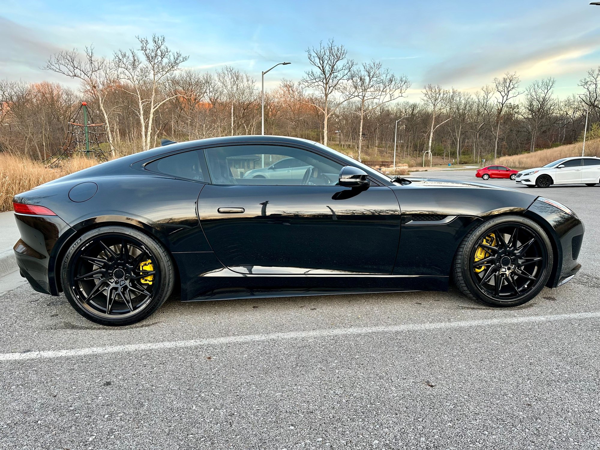 2015 Jaguar F-Type - 2015 Jaguar F-Type R w/ 46k miles. - Used - VIN SAJWA6DA8FMK20972 - 46,600 Miles - 8 cyl - 2WD - Automatic - Coupe - Black - Parkville, MO 64152, United States