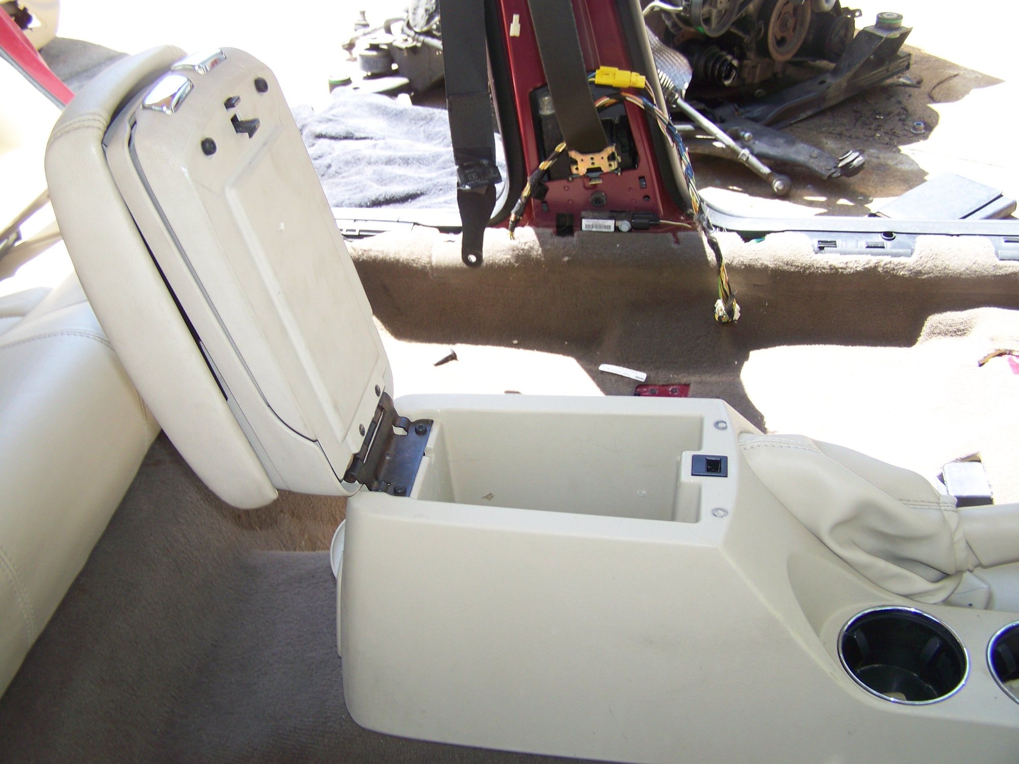 2006 Jaguar X-Type - Beautiful Low Mileage 2006 Jaguar X-Type Estate Wagon SAFlorida Car Complete Part-Out - Akron, OH 44320, United States