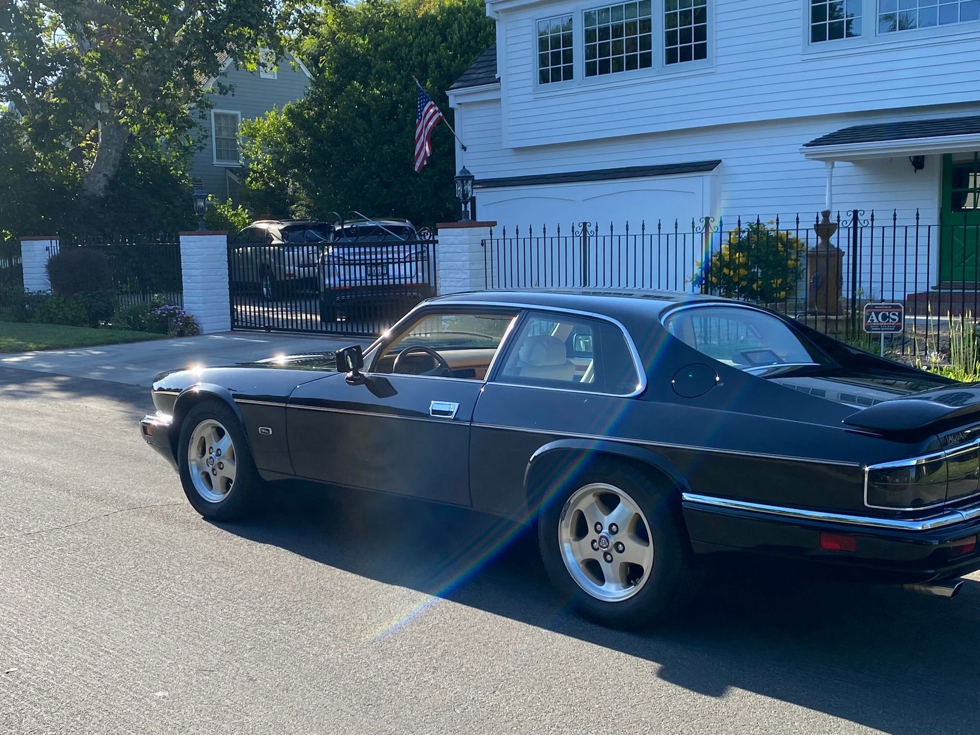 1994 Jaguar XJS - 1994 XJS -V12 coupe 11324 original miles - Used - VIN SAJNX5345RC190047 - 11,324 Miles - 12 cyl - 2WD - Automatic - Coupe - Black - Los Angeles, CA 91602, United States