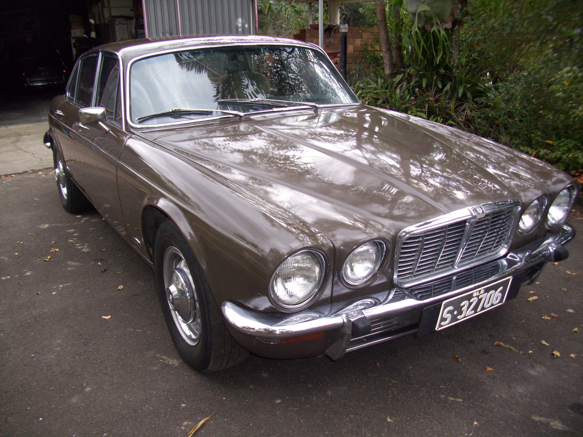 Series 2 XJ6 SWB 